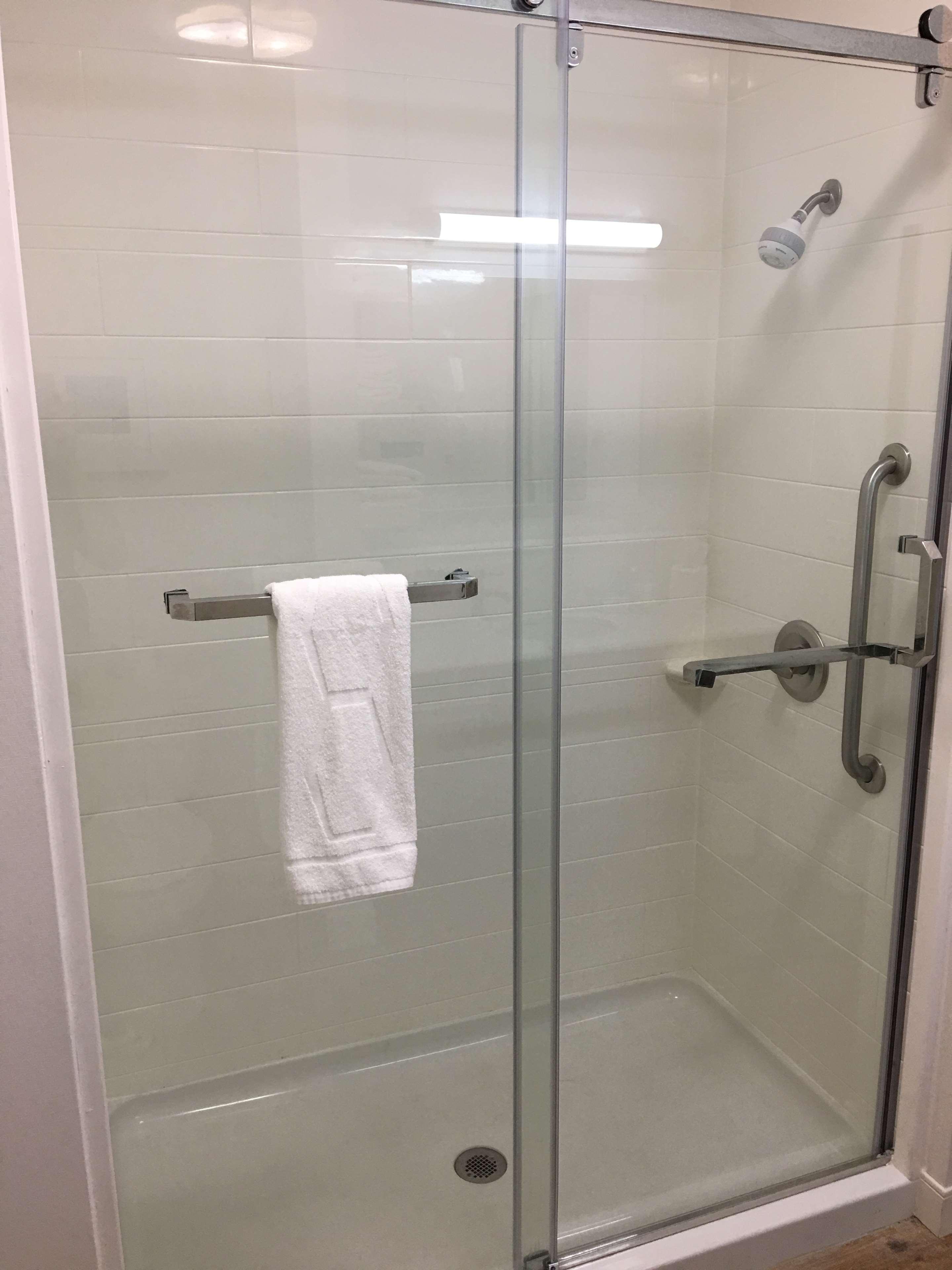 Hampton Inn Mcpherson Zewnętrze zdjęcie