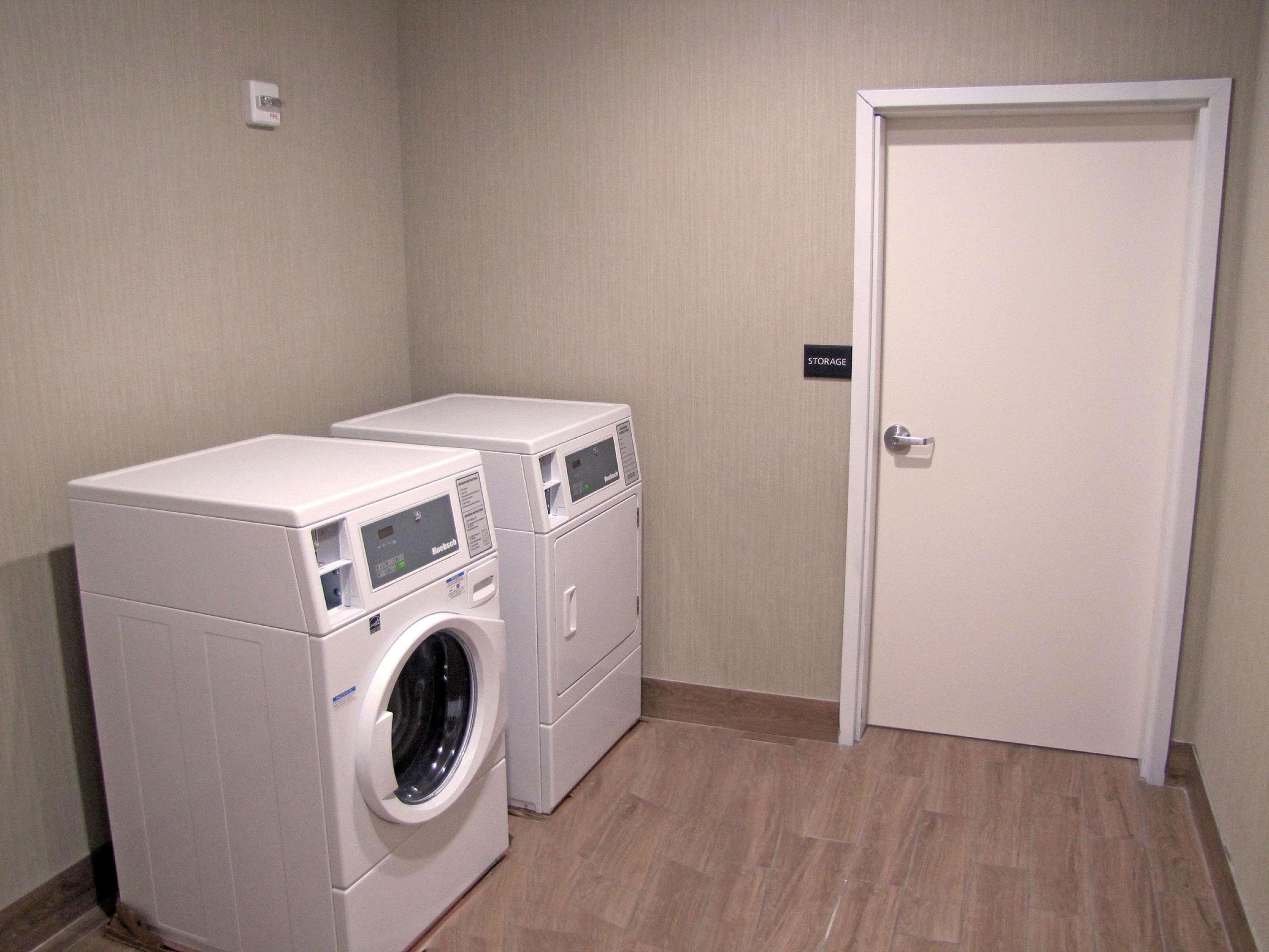 Hampton Inn Mcpherson Zewnętrze zdjęcie