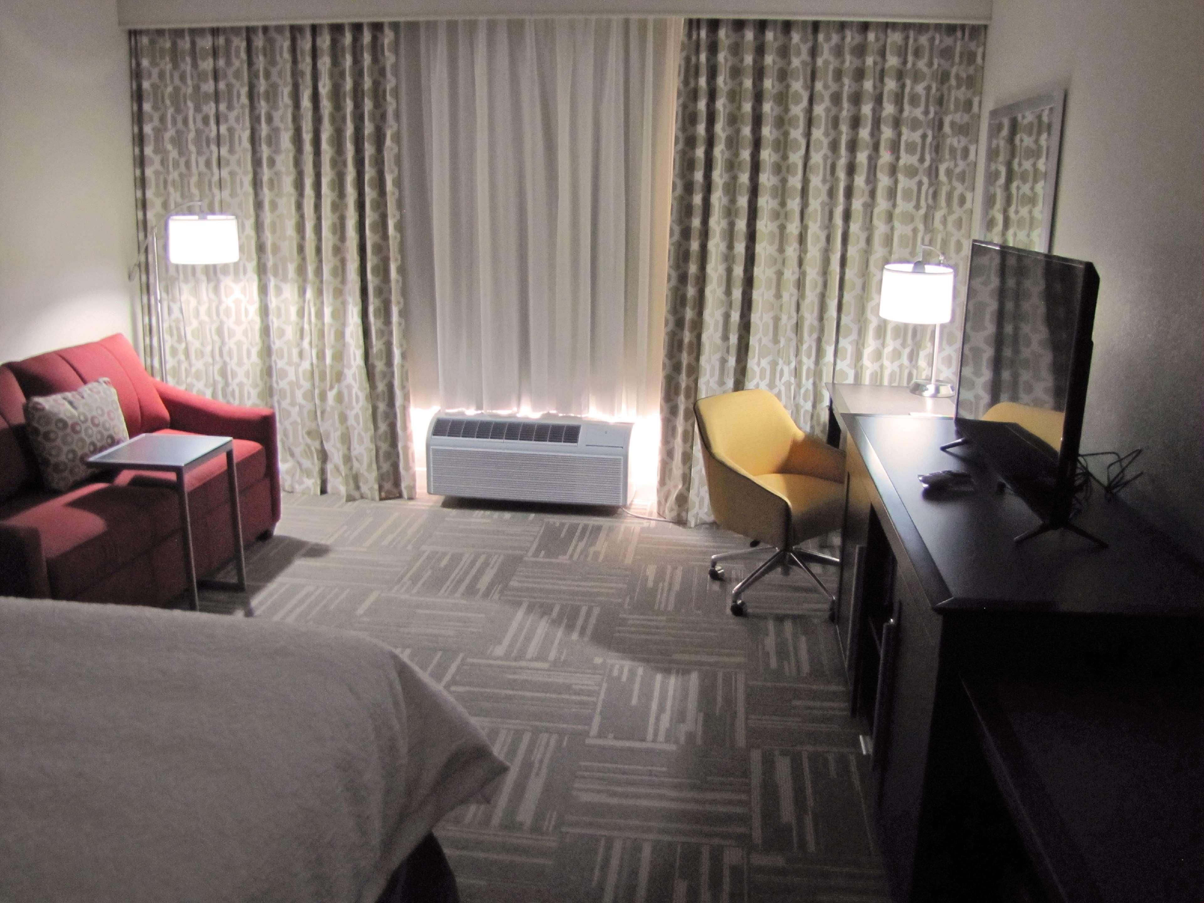 Hampton Inn Mcpherson Zewnętrze zdjęcie