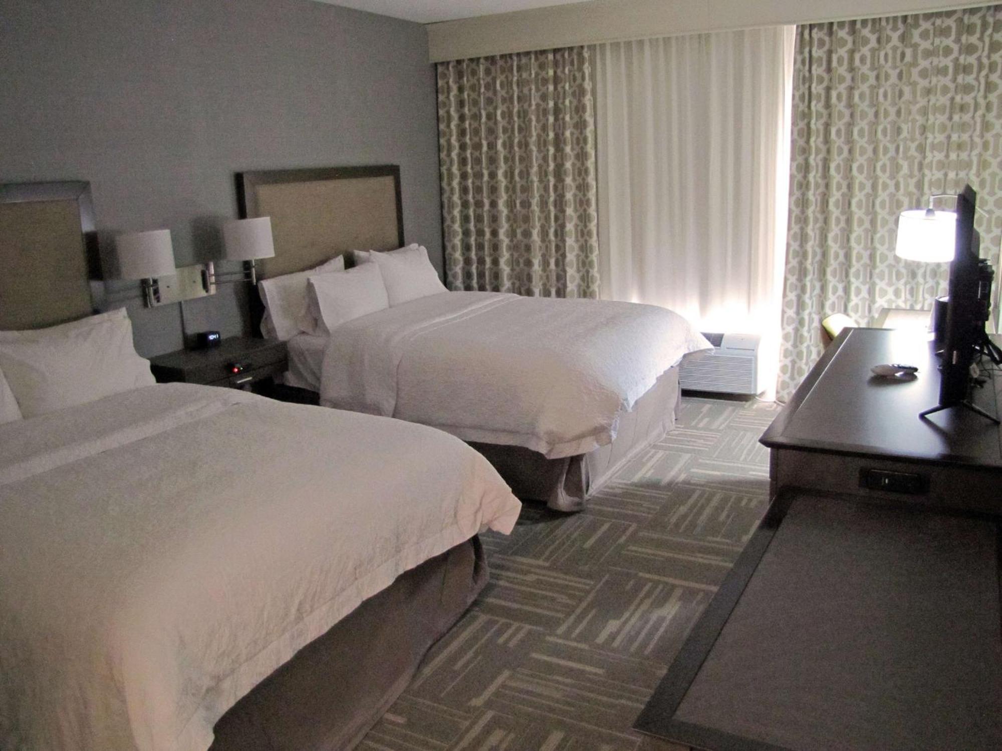 Hampton Inn Mcpherson Zewnętrze zdjęcie